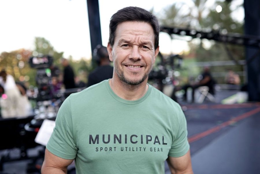 52 vjeç, Mark Wahlberg çudit me formën fizike: “Në