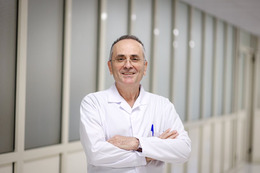 Dr. Agron Delilaj:  Ndërrimi i viteve në pritje të bebave!