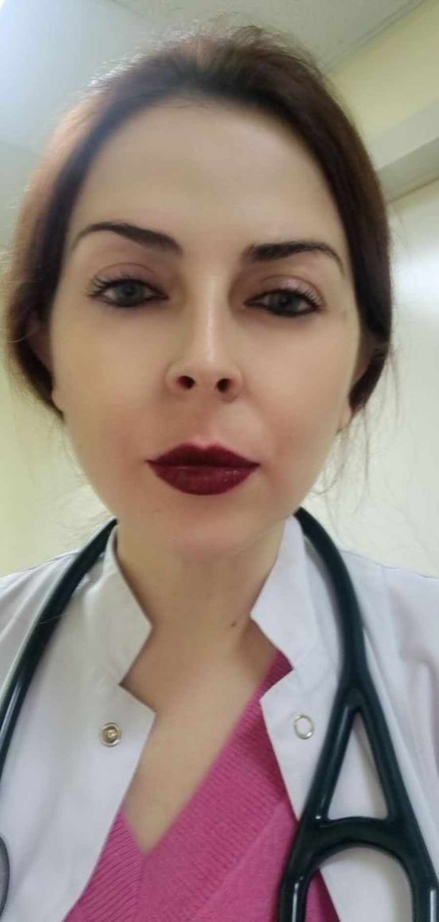 Ekskluzive/ Shefja e Urgjencës, Besiana Hysi: Në shërbimin tuaj,