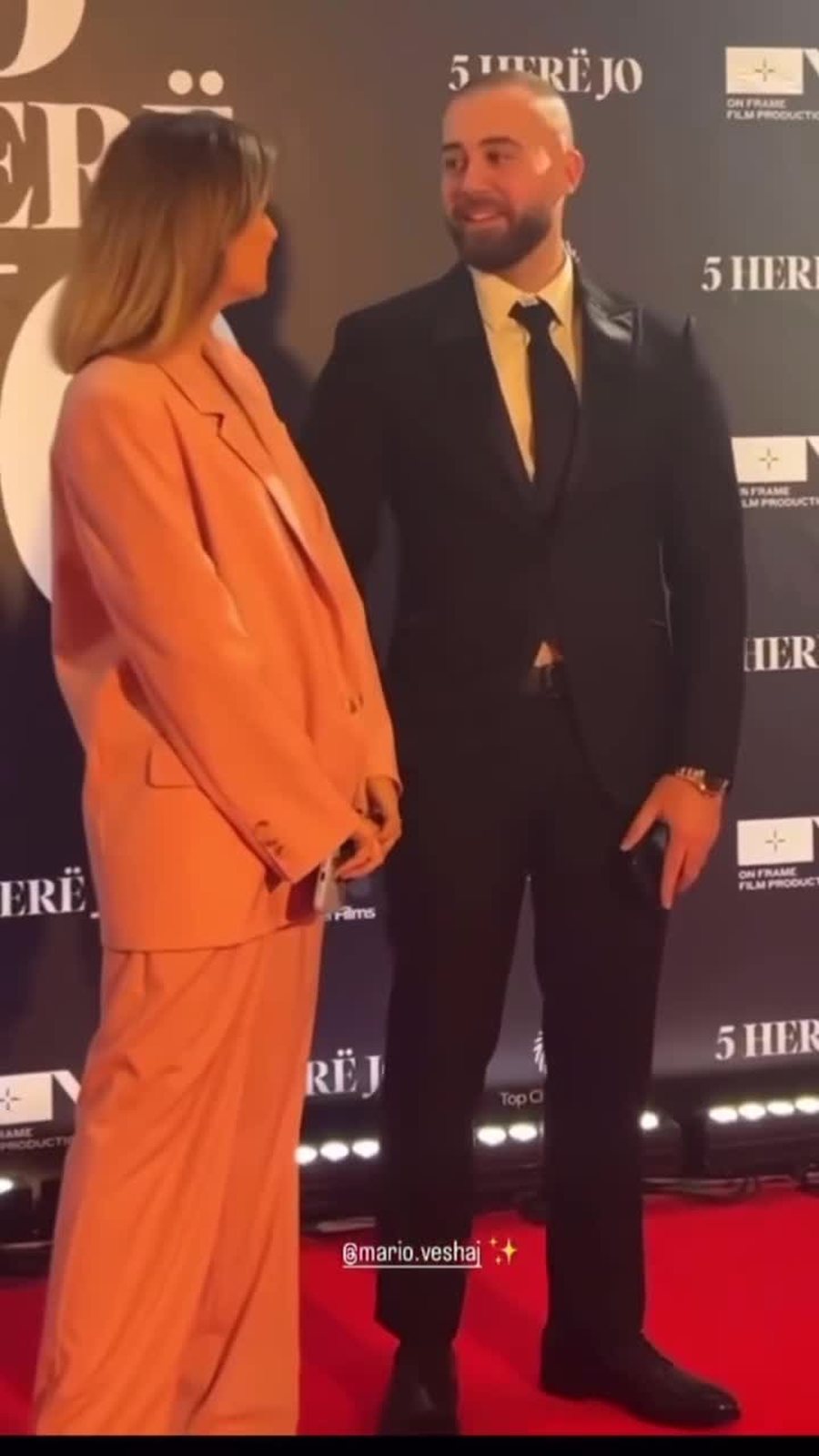 S`e dinim: Vëllai i Romeos dhe Donaldit qenka i lidhur me gazetaren e