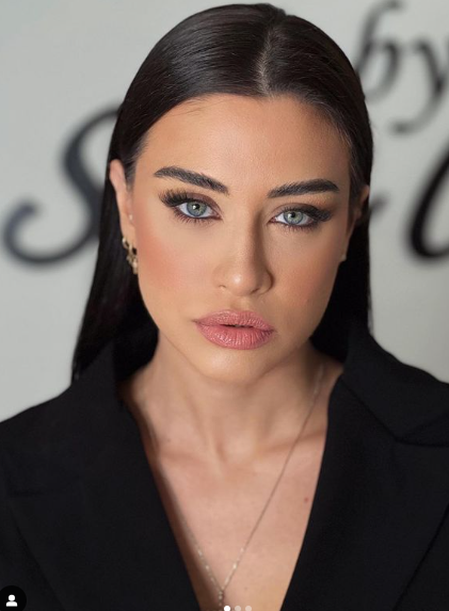 E dinit lidhjen e afërt familjare mes Dojna Mema dhe Marin Mema?