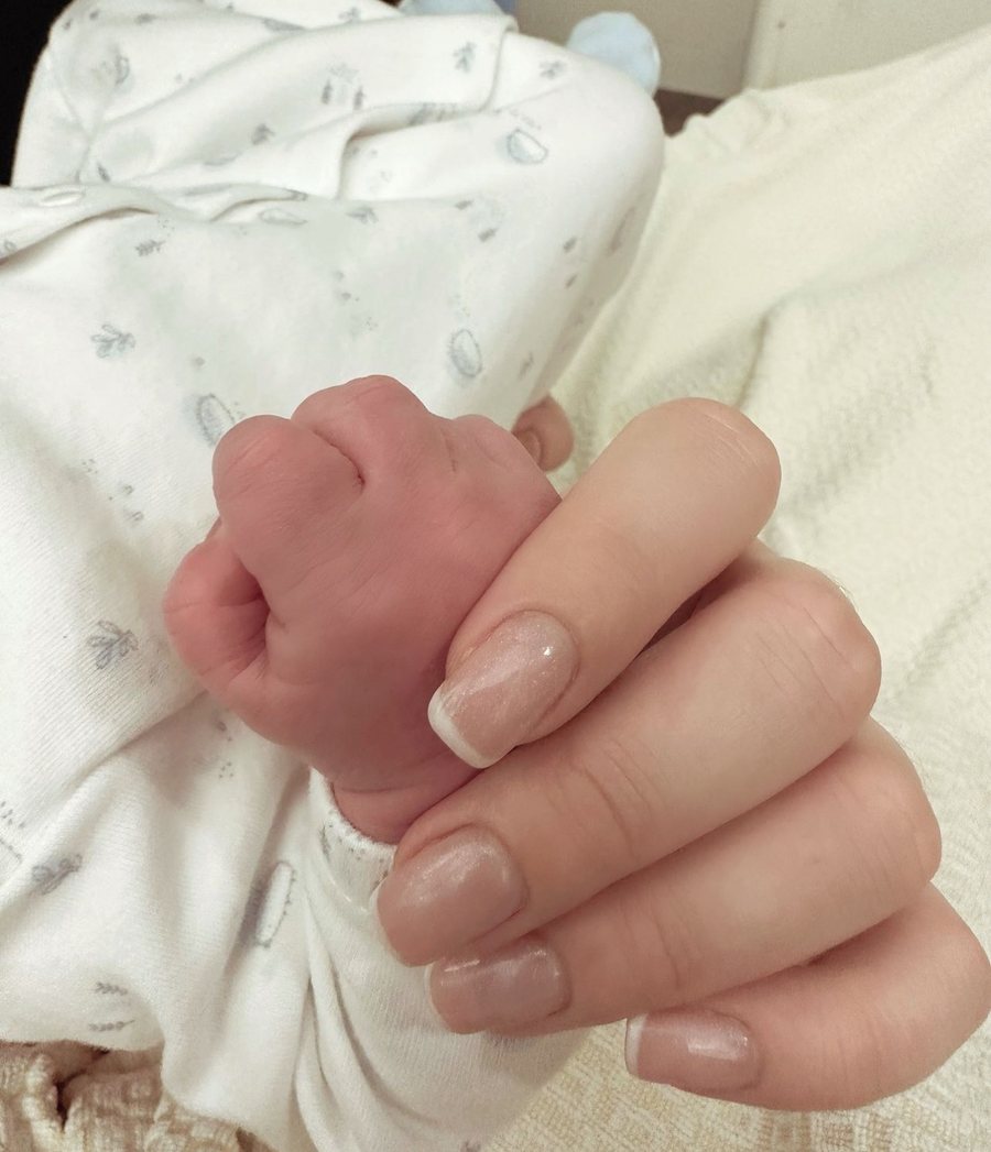 Greta Koçi bëhet nënë; teze Eni emocionon me fjalët