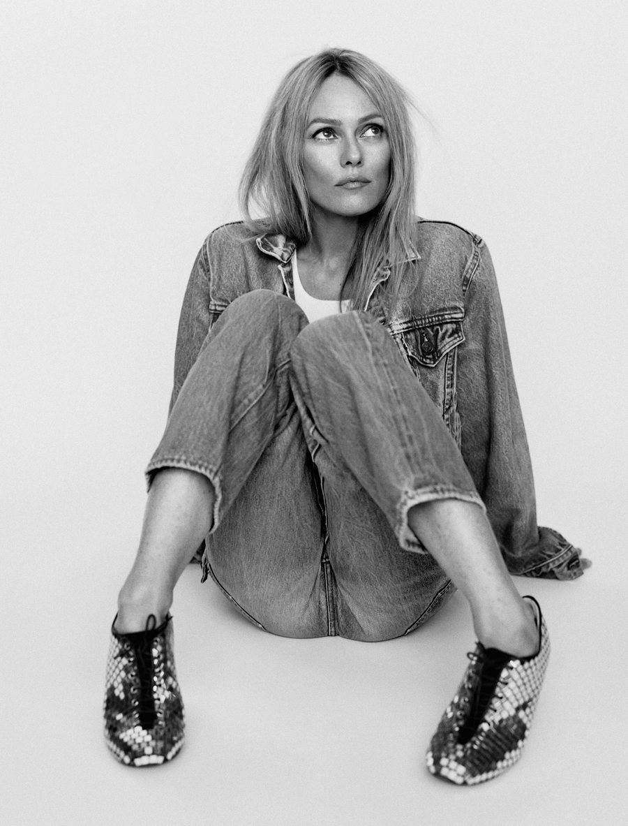 Intervistë me divën Vanessa Paradis