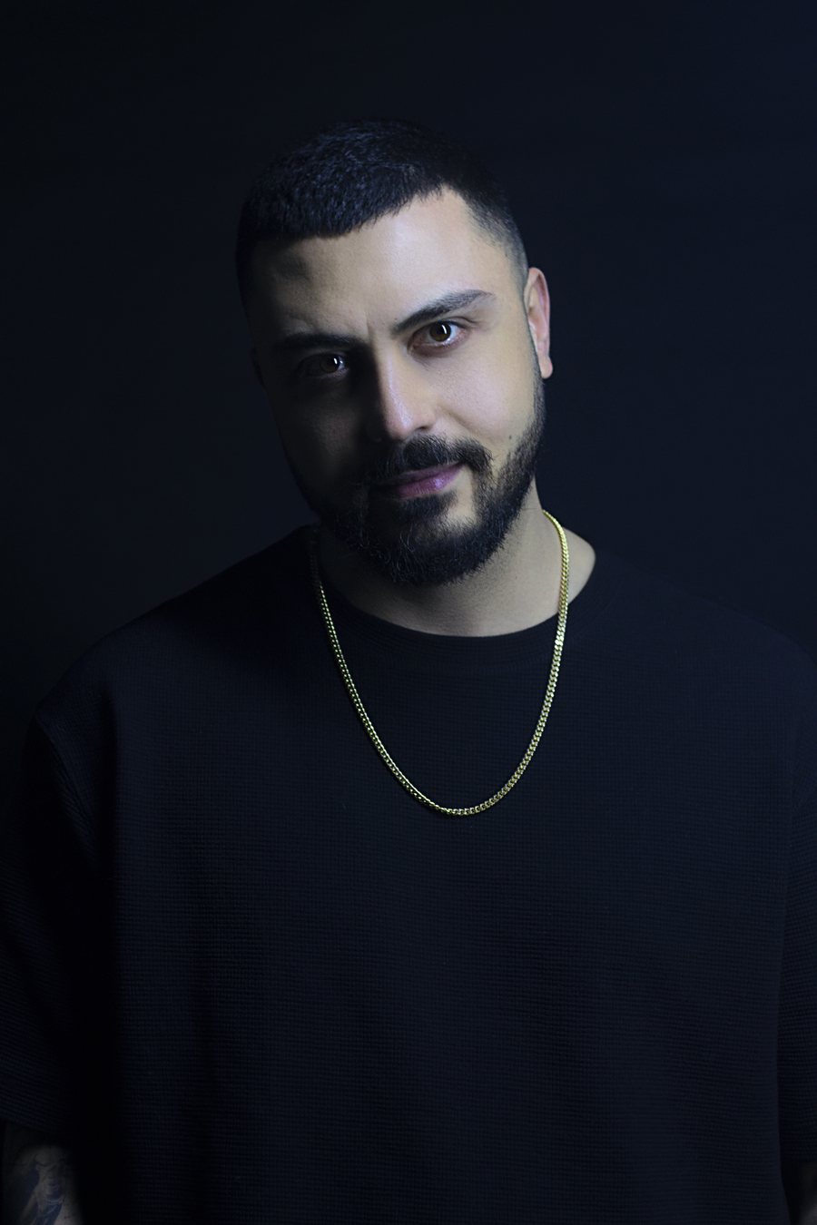 Jeris Kaso, producenti shqiptar drejt tregut ndërkombëtar!