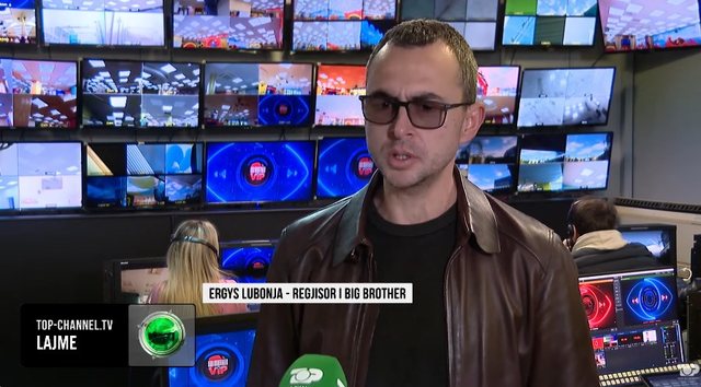 Mikrofona të fshehur nëpër shtëpi, regjisori zbulon të