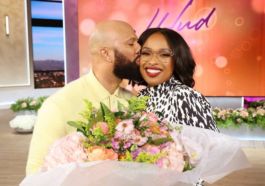 Në një mënyrë tejet të veçantë; Common