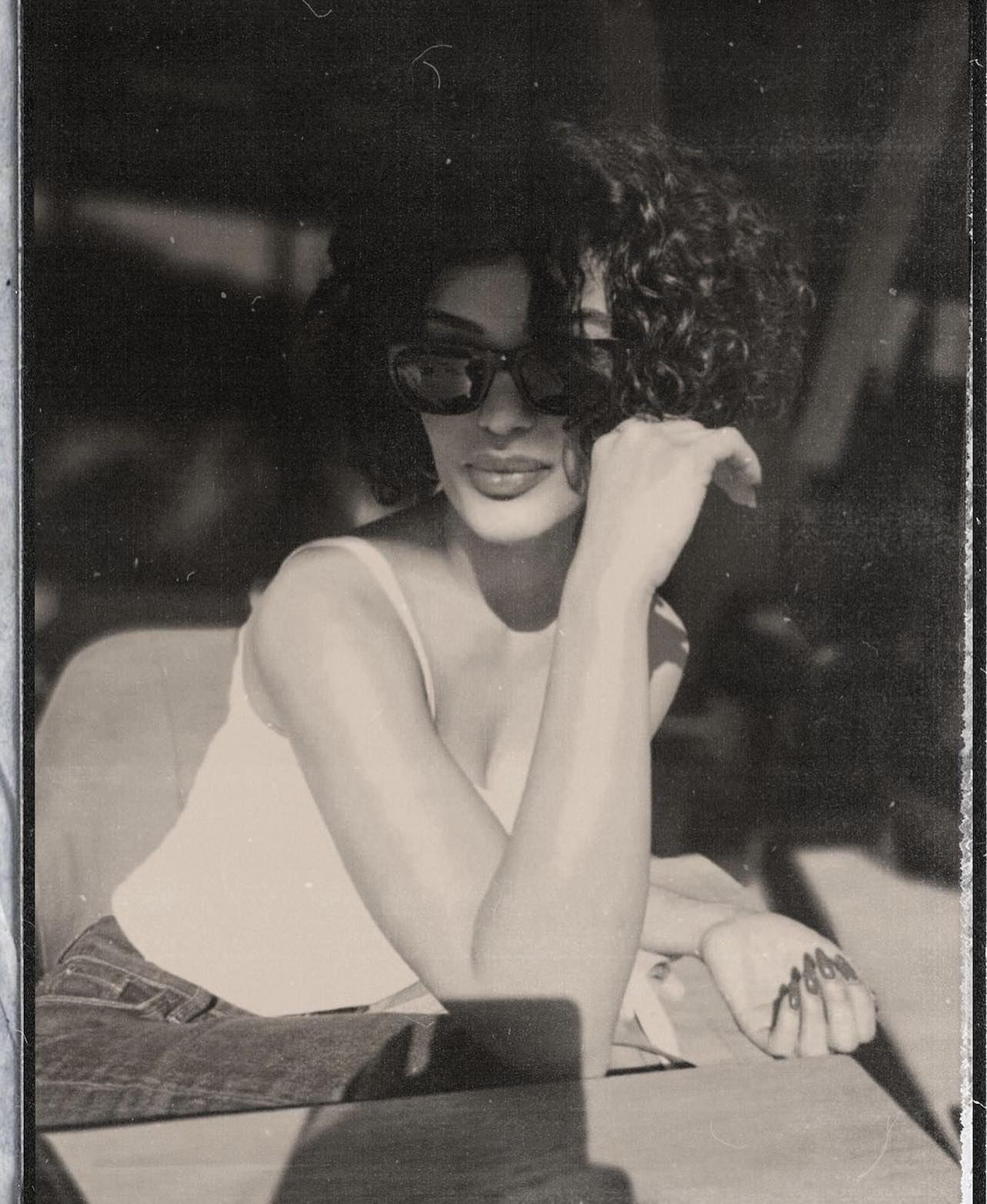 No description available.