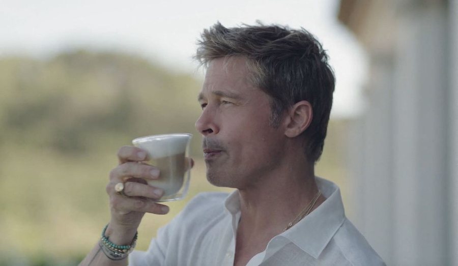 Prova që Brad Pitt “ e shtriu” fytyrën me operacione