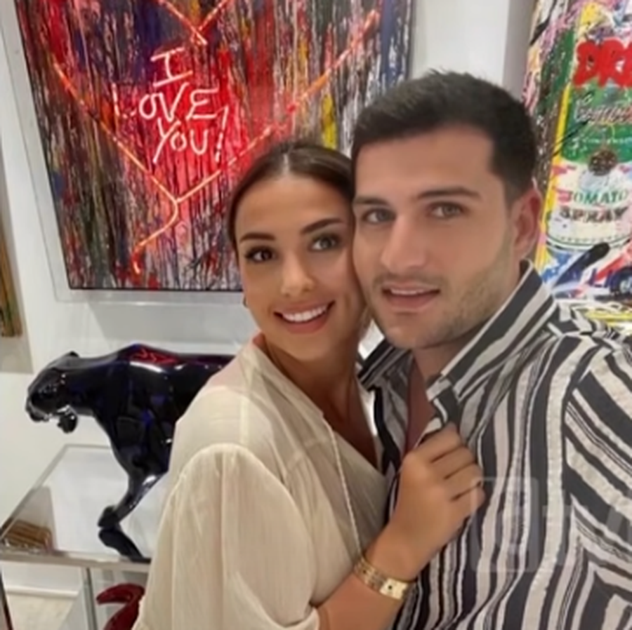 “Zoti na bekoi…”, Arbër Hajdari bëhet baba për