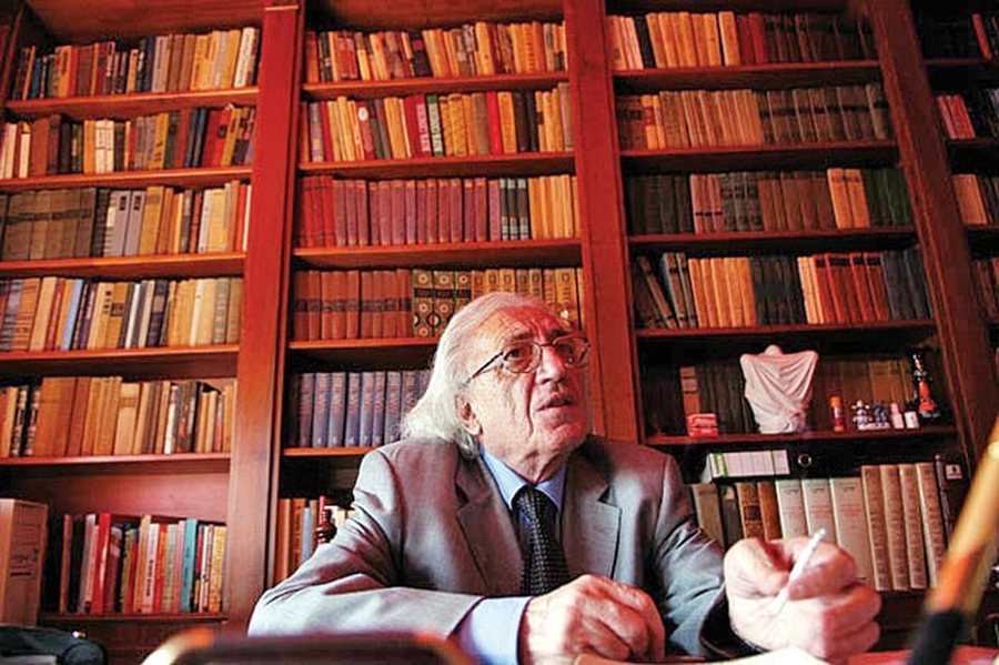 7 vjet nga vdekja e poetit Dritëro Agolli!