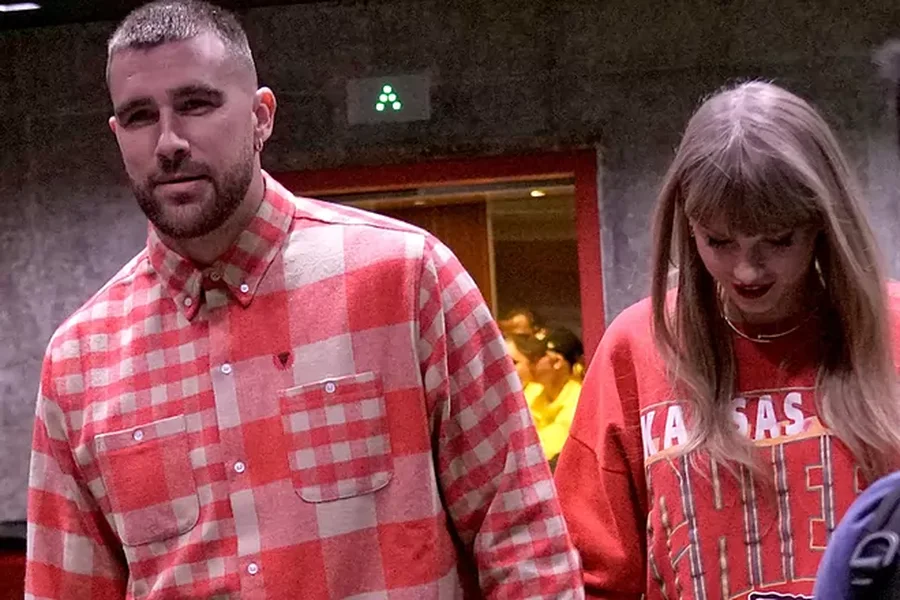 A do të fejohen Taylor Swift dhe Travis Kelce?!
