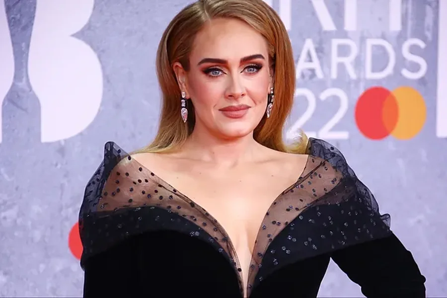 Adele anulon shfaqjet në Las Vegas; shkak gjendja e saj