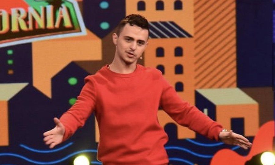 Aktori i “Portokallisë” e pranon: E kapa partneren duke