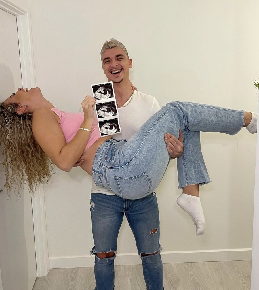 Triumfon vërtet dashuria! Çifti fitues i “Love Island