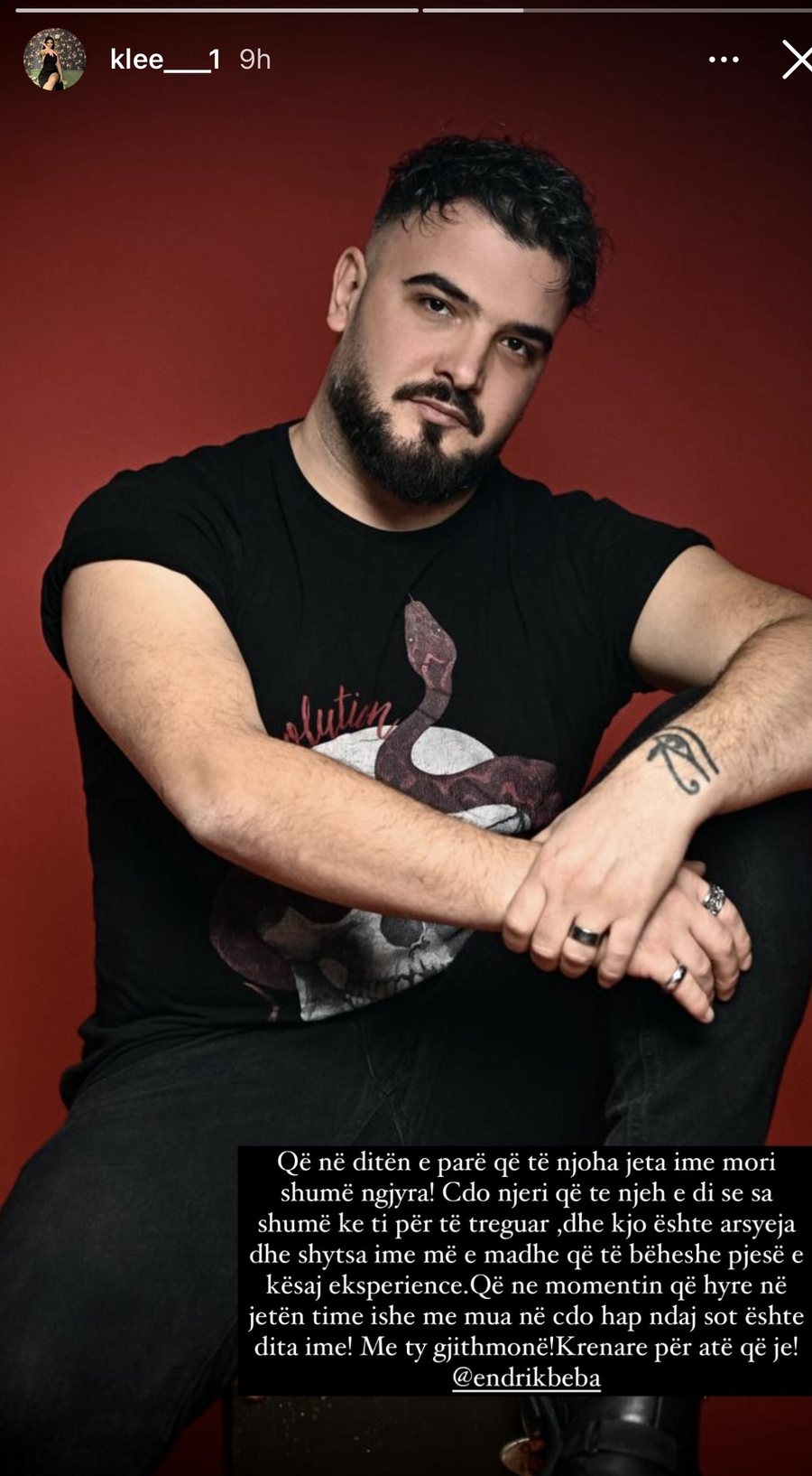 U komentua për ish-të dashurën; partnerja aktuale ka një