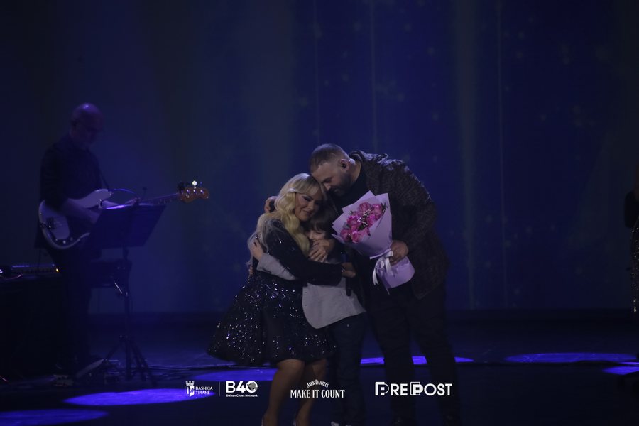 Vesa is Back! Një koment i shkurtër mbi koncertin recital