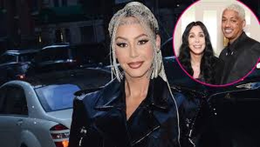 Amber Rose flet për romancën e ish-partnerit të saj me Cher! Dhe