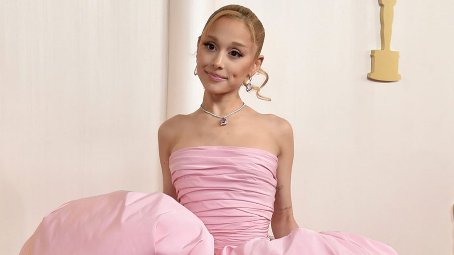 Ariana Grande dhe Dalton Gomez zyrtarisht të divorcuar!