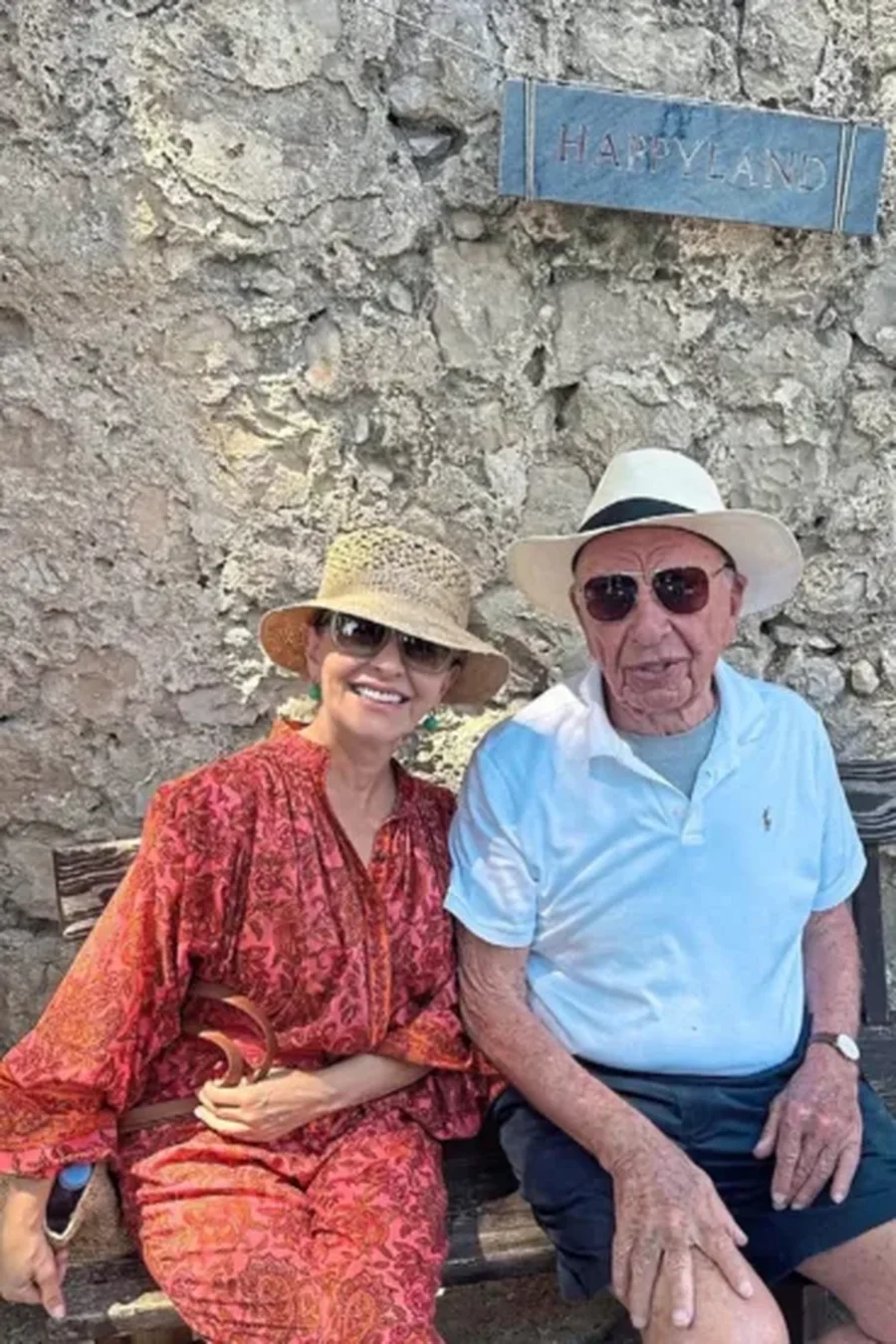 FOTO/ Fejohet manjati i medias Rupert Murdoch, 92 vjeç!