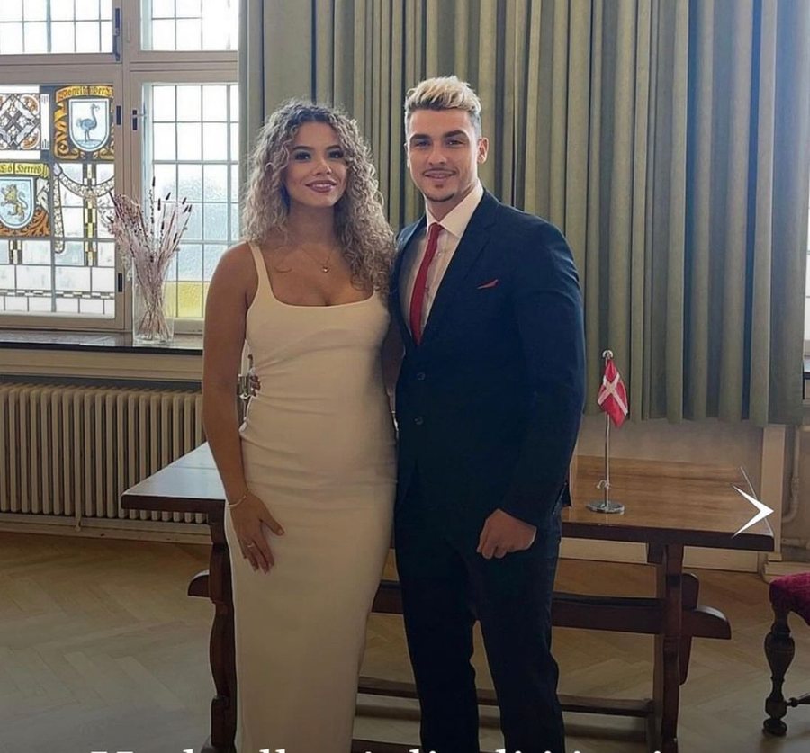 Kur triumfon dashuria: Çifti i ‘Love Island Albania’ i jep