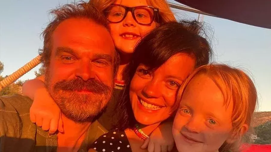 Lily Allen: Karriera ime në muzikë u shkatërrua kur u bëra