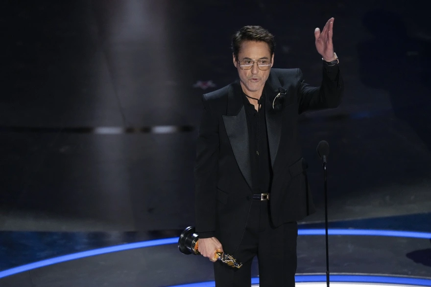 Robert Downey Jr