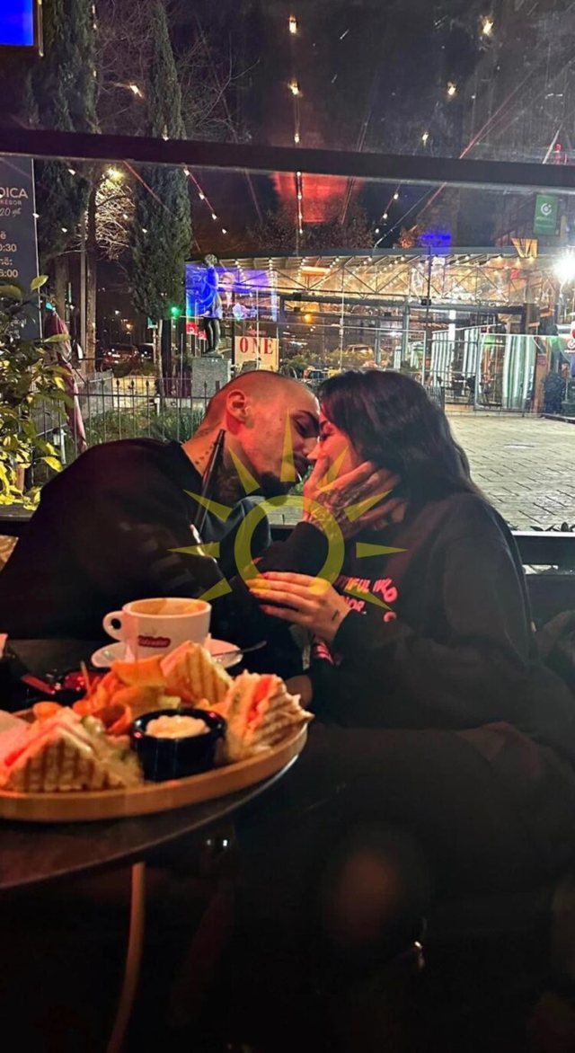 Vajza e re në Përputhen e lidhur me ish-konkurrentin, kapen mat duke u