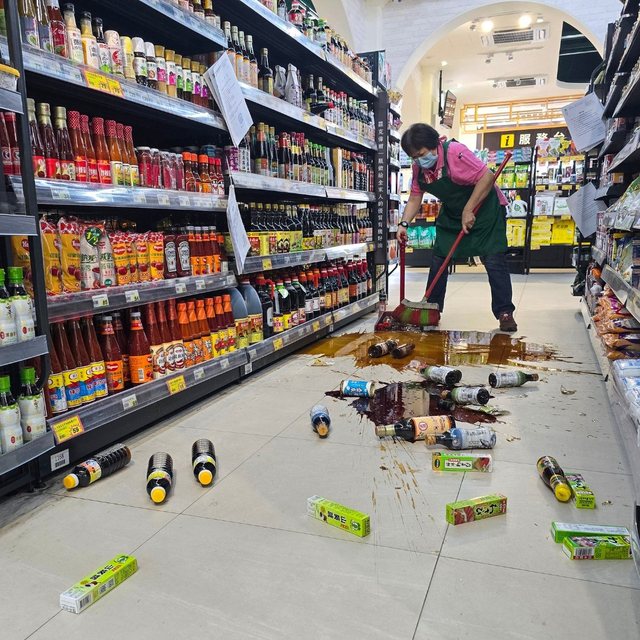 Foto/ Tajvani goditet nga tërmeti më i fuqishëm i 25 viteve