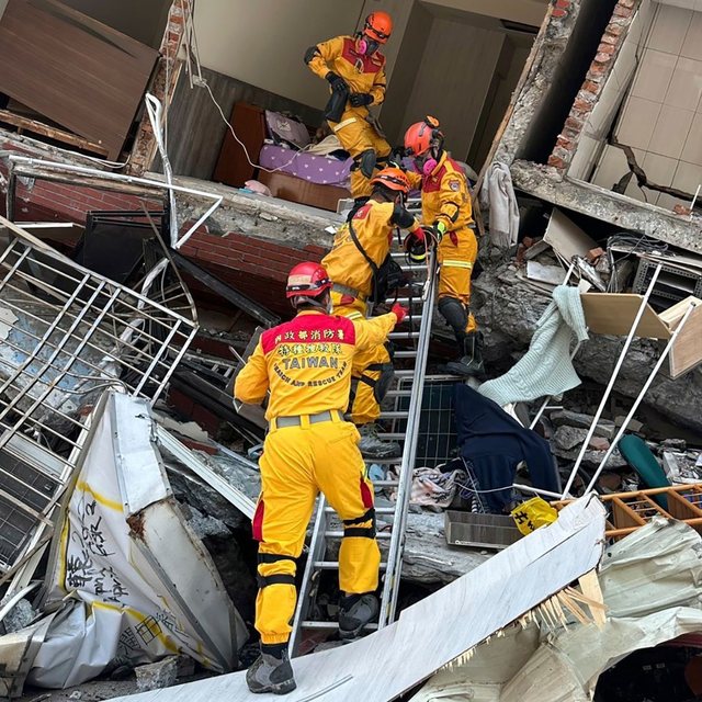 Foto/ Tajvani goditet nga tërmeti më i fuqishëm i 25 viteve