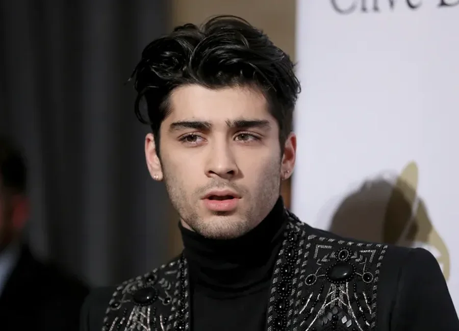 9 vite pas ndarjes; Zayn Malik kujton fejesën me Perrie Edwards!