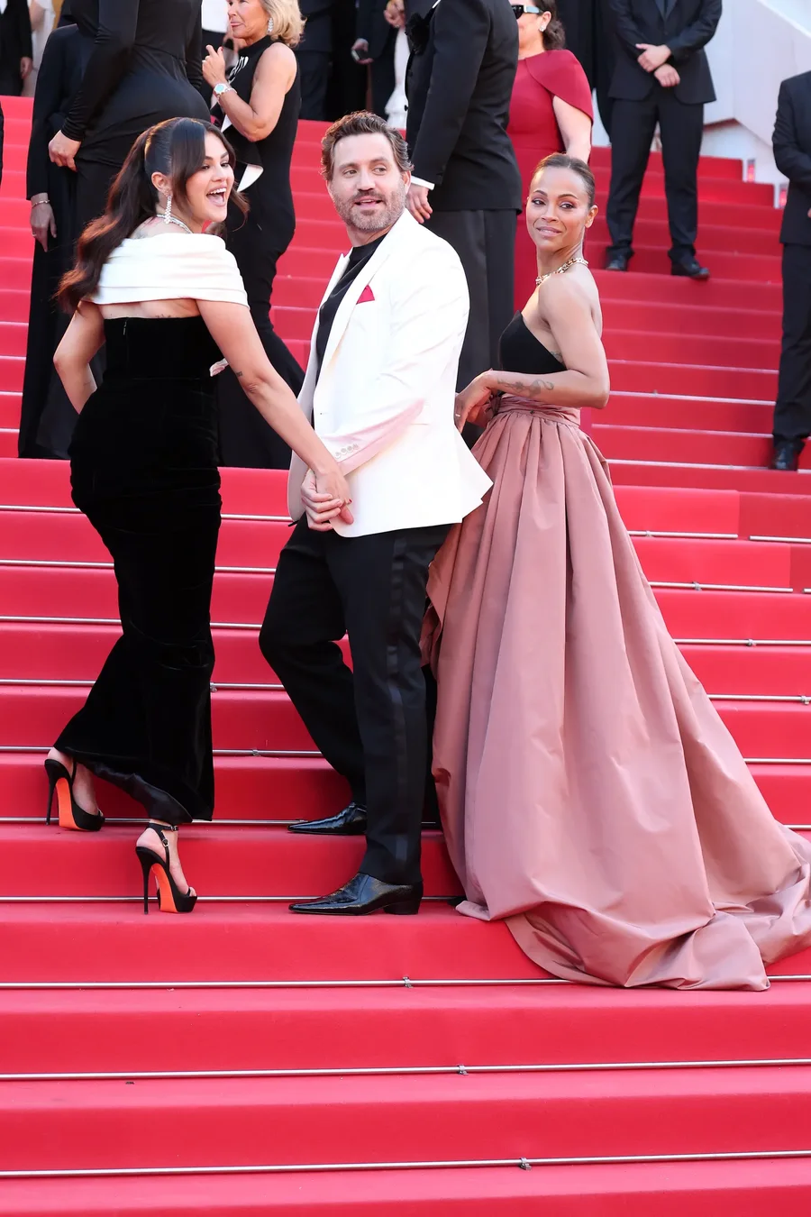 A është Selena Gomez shtatzënë? Ky veprim lë vend