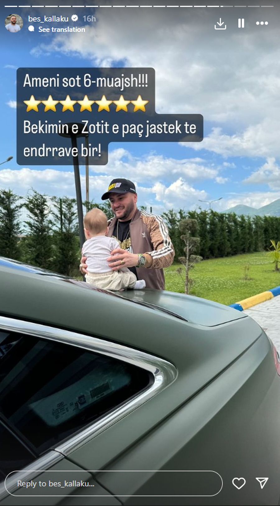 Befason Besi, publikon foton e rrallë me djalin!