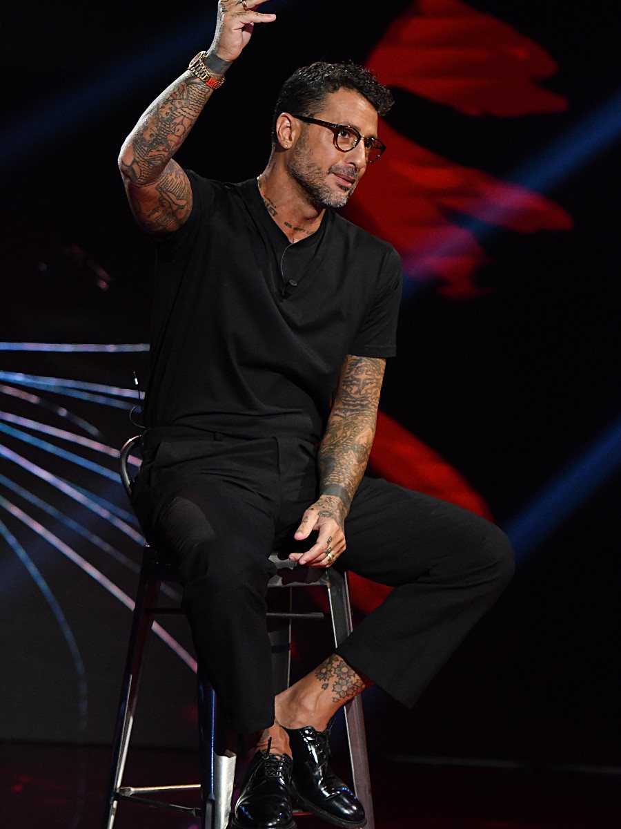 Fabrizio Corona sërish baba: e dashura e tij Sara Barbieri është