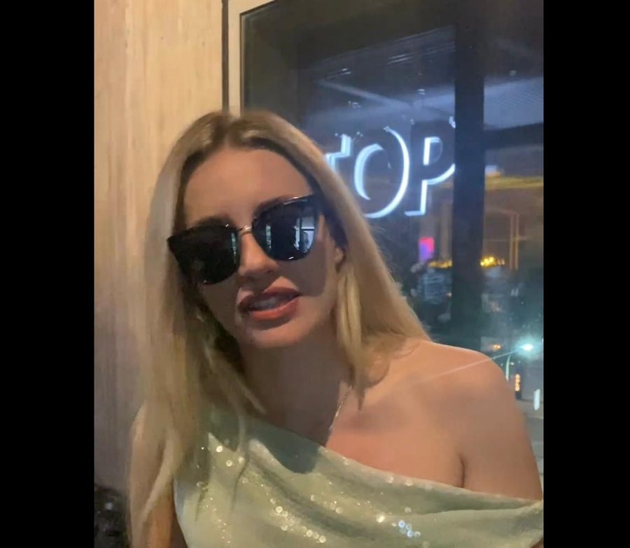 U shfaq me syze dielli në festë, Heidi zbulon ç’ka