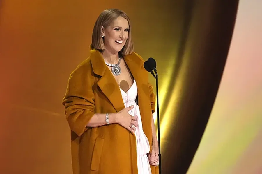 Ishte në skenë/ Celine Dion kujton simptomat e para të