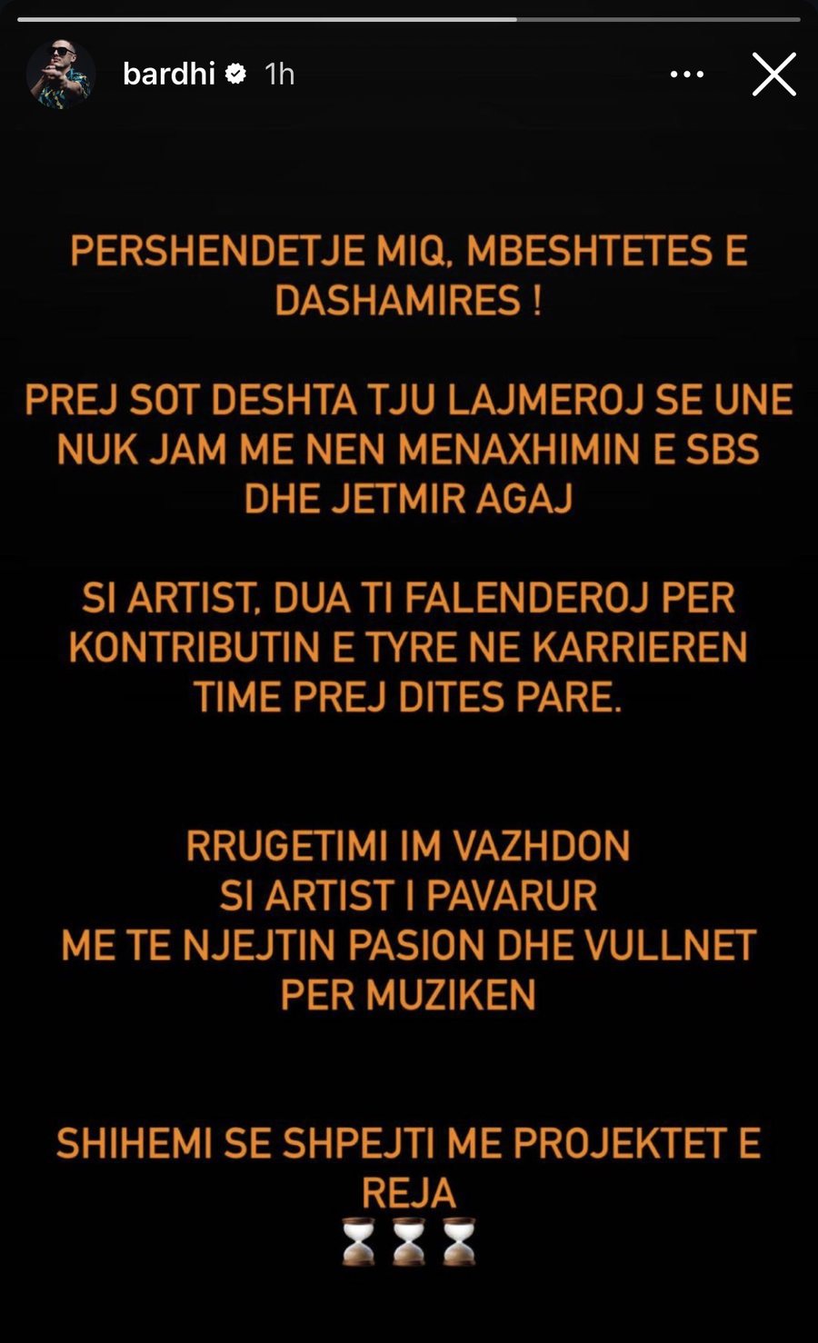 Donte ta ndante nga Sara, Bardhi ndan rrugwt me menaxherin e tij!