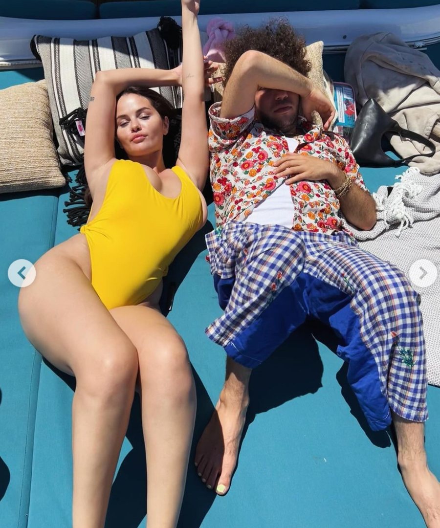 Selena Gomez ndan me publikun momente intime nga jetesa ne Benny Blanco!
