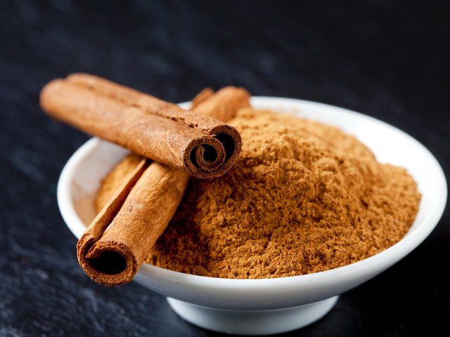 Shtoni vetëm pak kanellë në vaktin e mëngjesit dhe njihuni