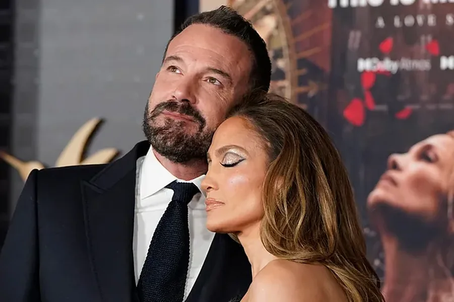 Ben Affleck kishte shumë "kontroll" mbi Jennifer Lopez!