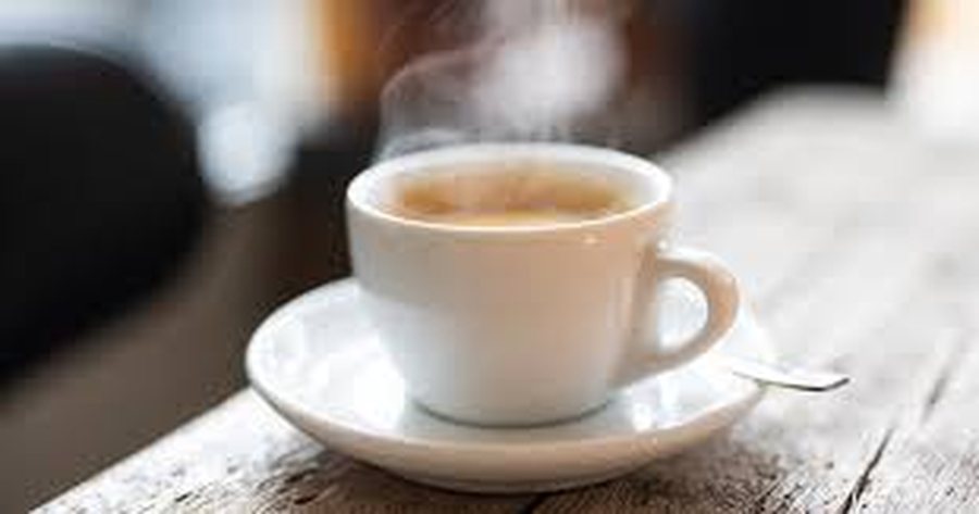 Çfarë i ndodh organizmit nëse pini 3 kafe në ditë?!
