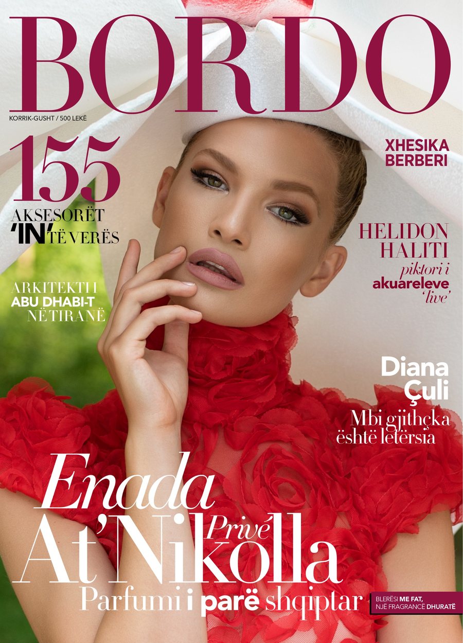 Cover Girl Xhesika Berberi: Nga Mykonos në Green Coast!