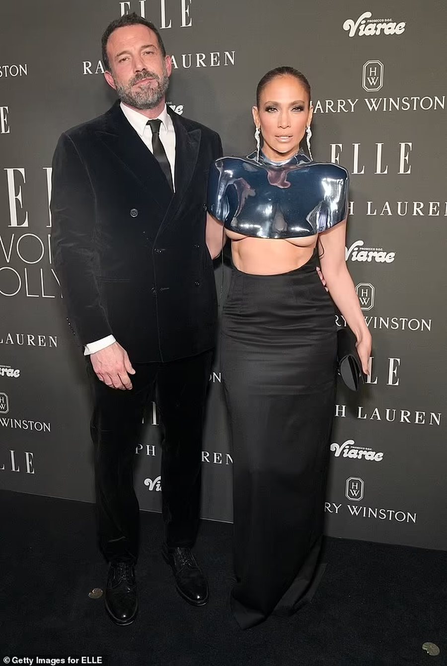 Më i qeshur se kurrë: Ben Affleck fotografohet pas divorcit nga