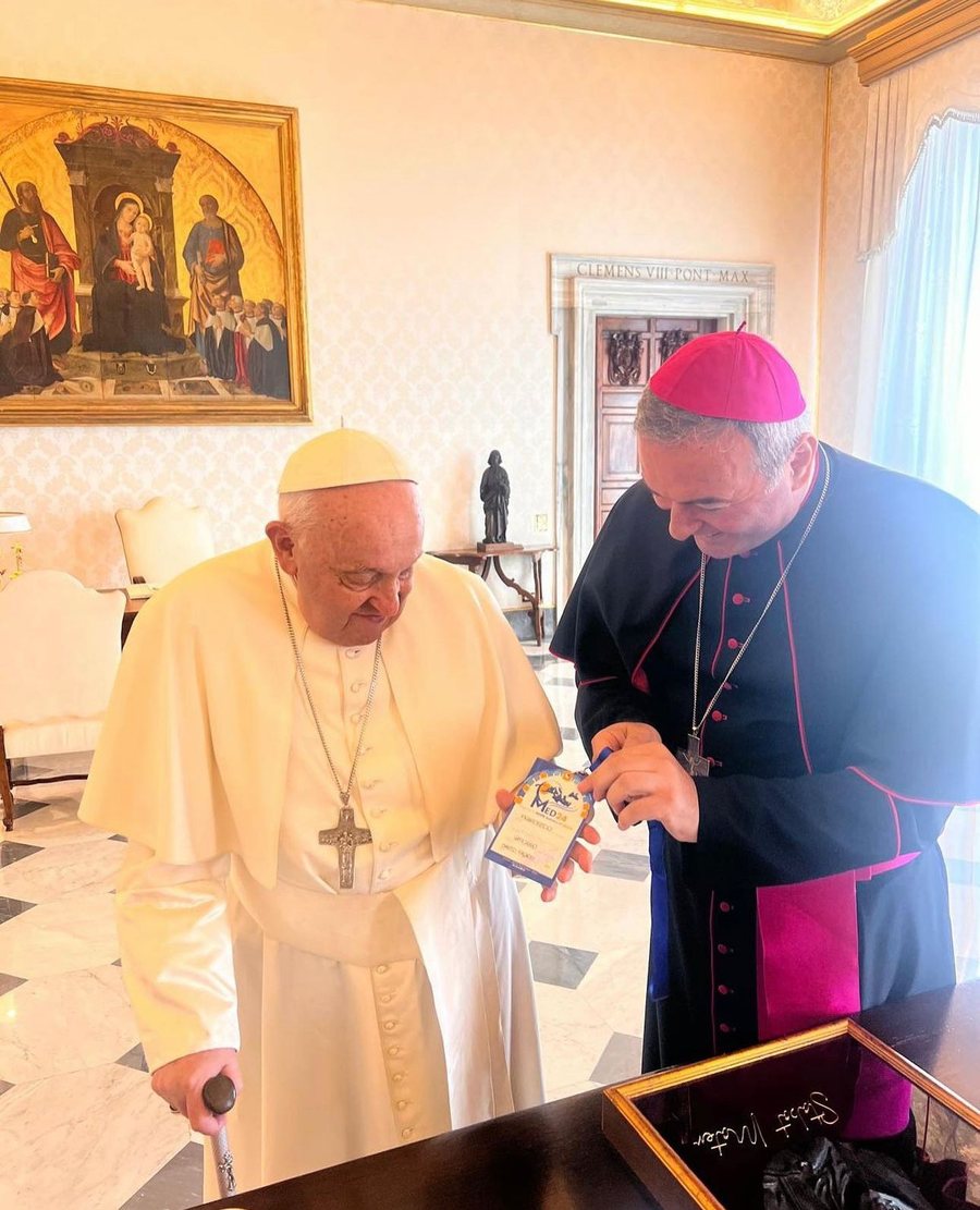 Papa Françesku mirëpret Arqipeshkvin tonë Imzot Arjan Dodaj!