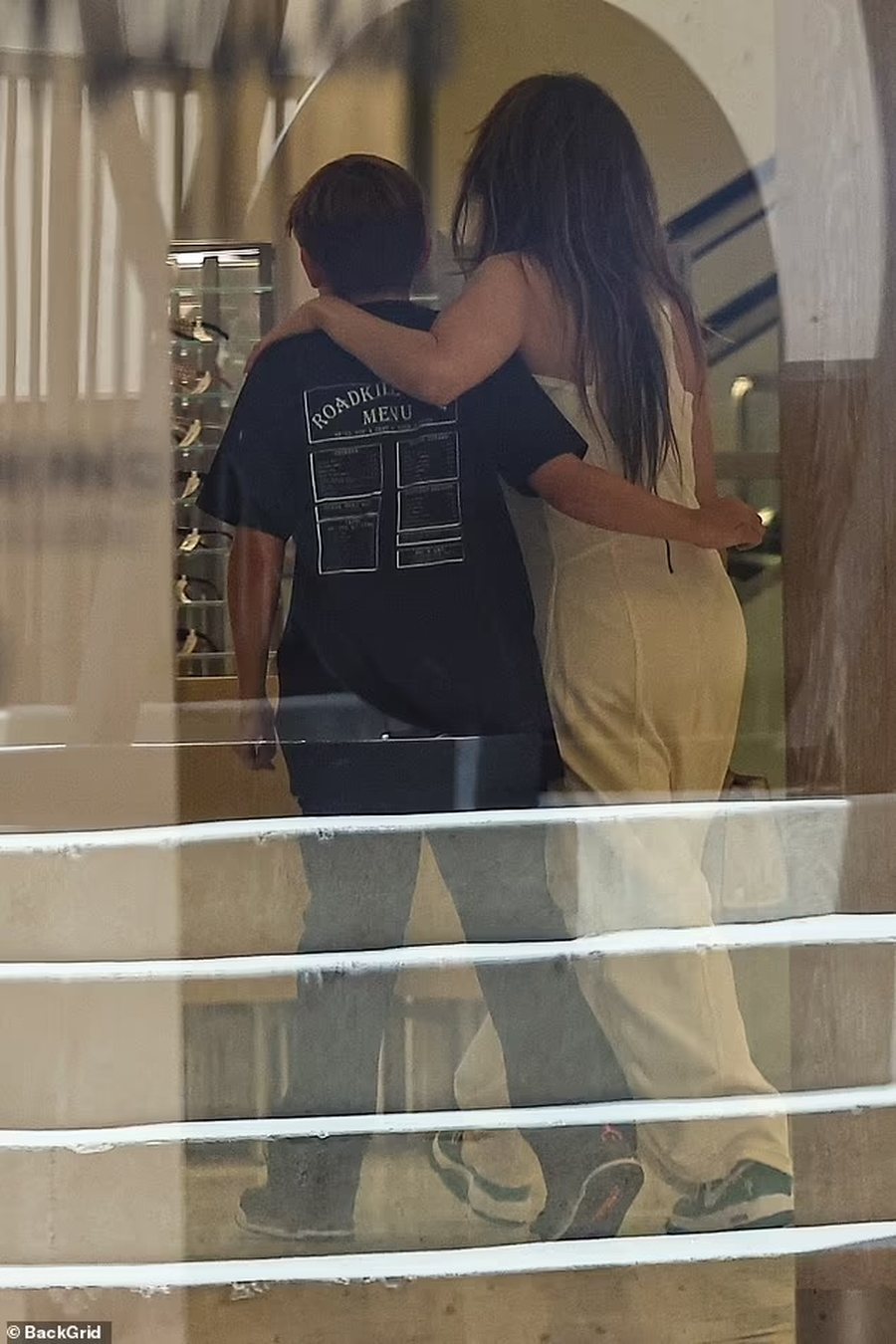 Të divorcuar apo jo?! Jennifer Lopez sapo u fotografua me djalin e Ben