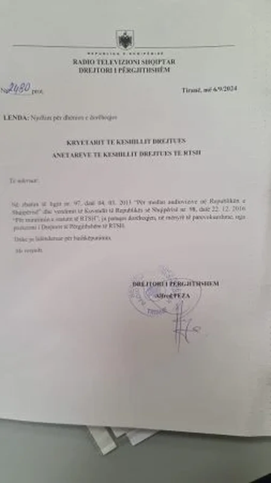Alfred Peza jep dorëheqjen e parevokueshme nga drejtori i RTSH-së!