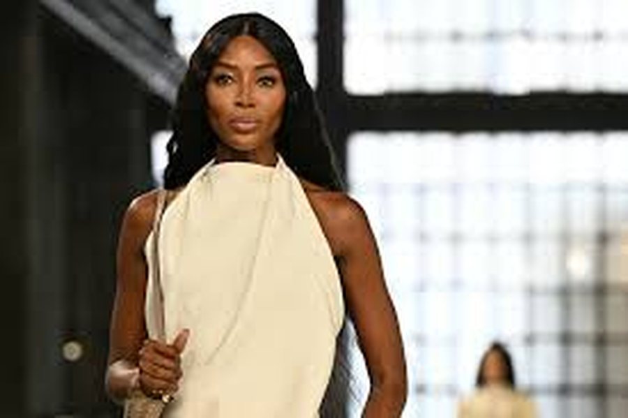 Hotele, trajtime spa, truproja; Naomi Campbell shpenzonte lekët e