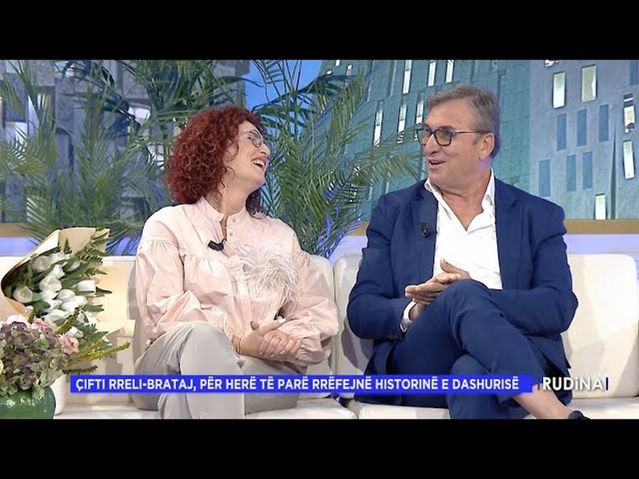 Historia e dashurisë së Skënder Bratajt me bashkëshorten!