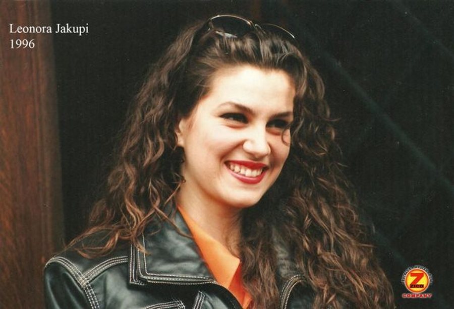 Sot ikonë bukurie, por si dukej dikur Leonora Jakupi?
