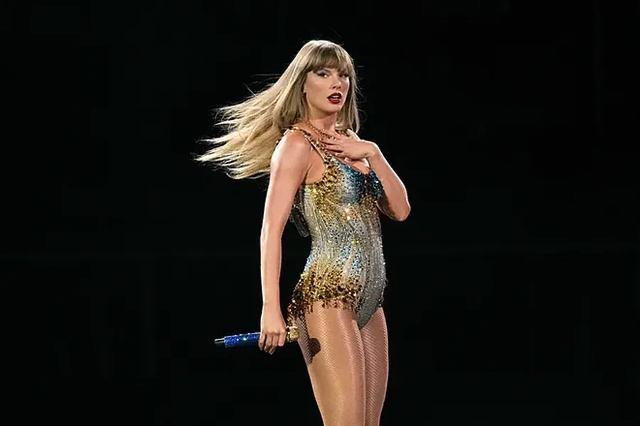 Mashtrimi masiv me biletat e turneut të Taylor Swift: si familja humbi mbi
