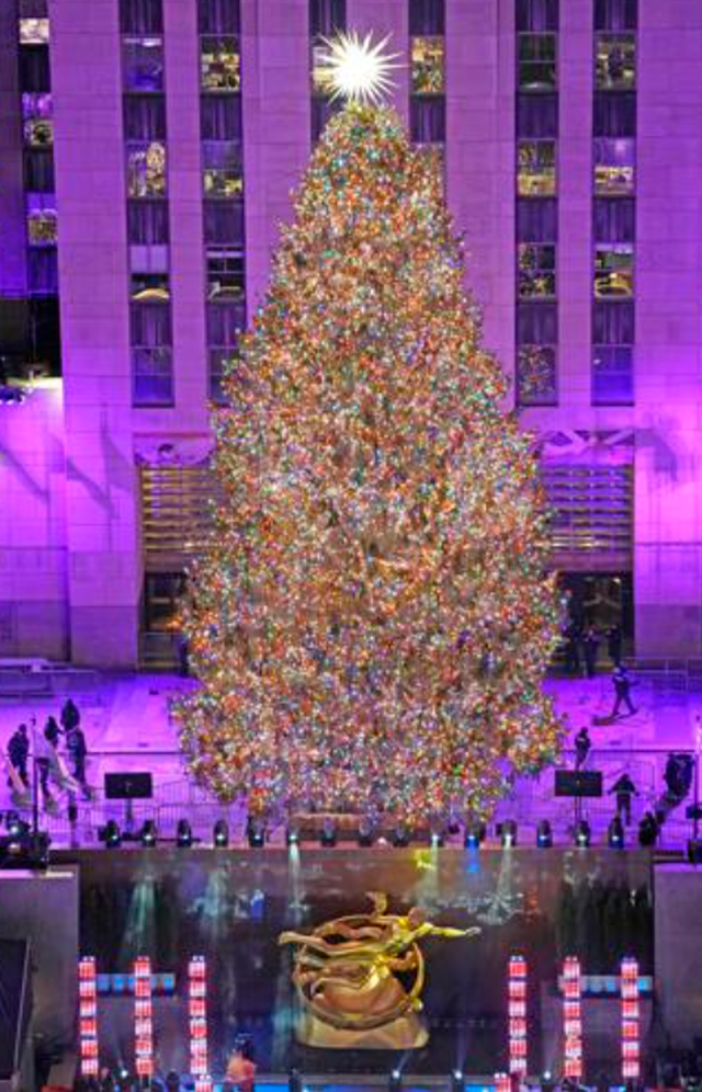 New York po ndërton bredhin gjigant në qendrën Rockefeller